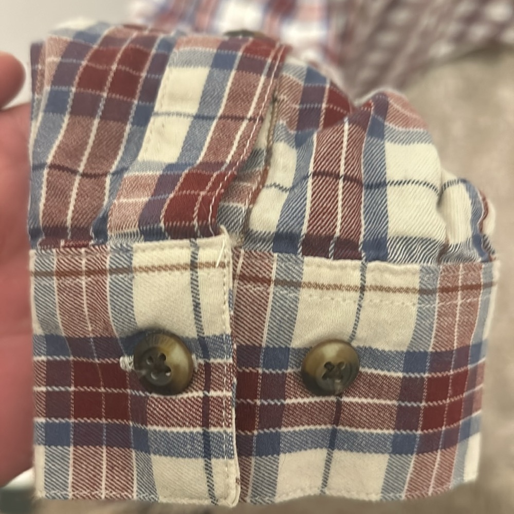 Columbia Sportswear Men’s Medium Button Down Dress Shirt - Picture 5 of 6